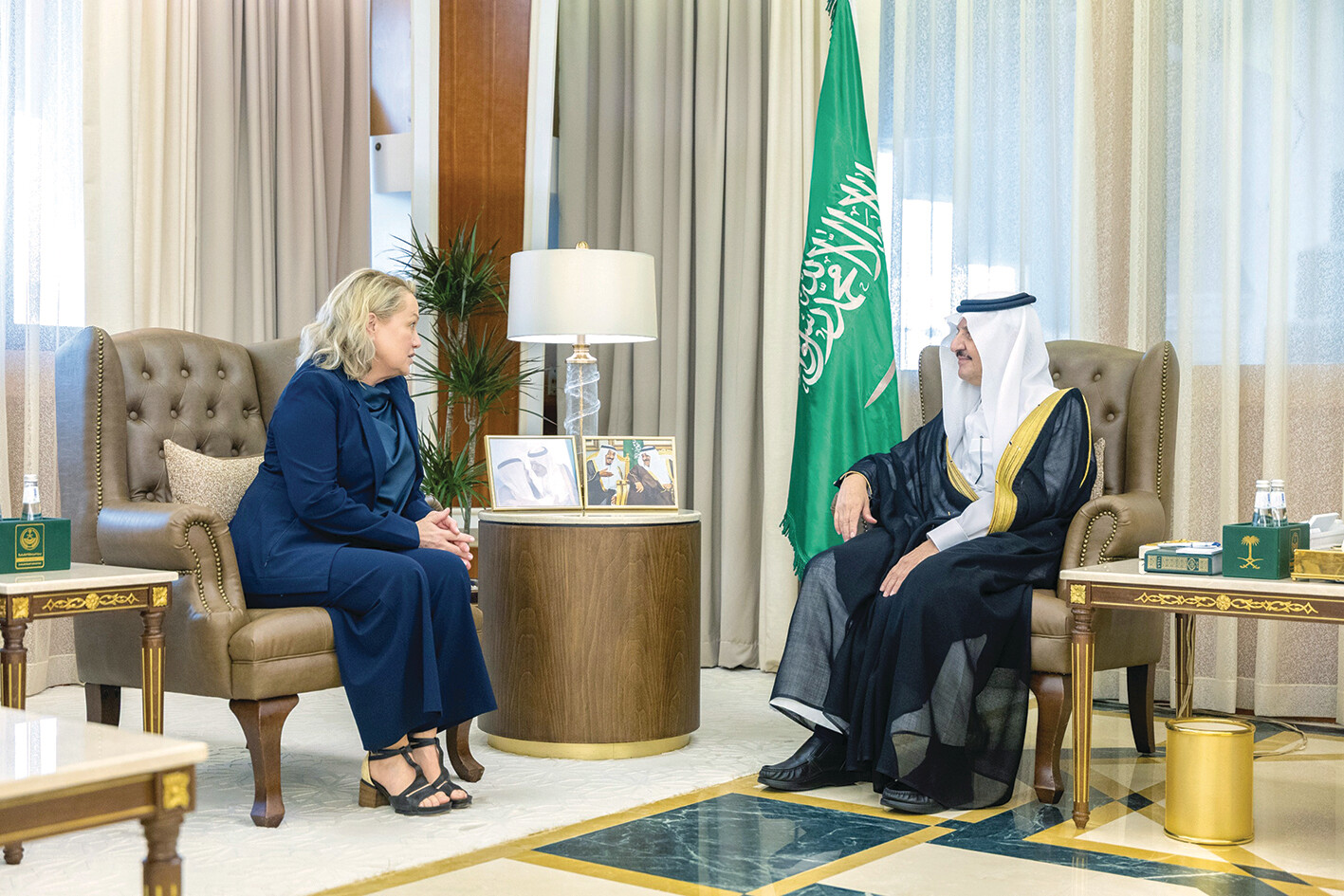 أمير الشرقية يطّلع على جهود “سبل”.. ويكرّم الفائزين من “بناء”
