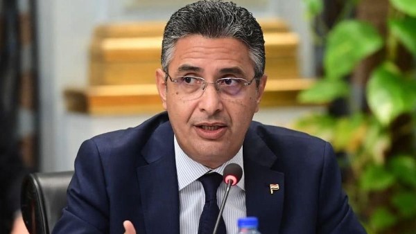 5 أرغفة و50 جنيها للسلع.. وزير التموين يكشف تفاصيل الدعم المقدم للمواطنين