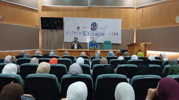 «أسرتي قوتي».. لقاء بمعرض دمنهور يناقش تمكين ذوي الهمم ودعم أسرهم