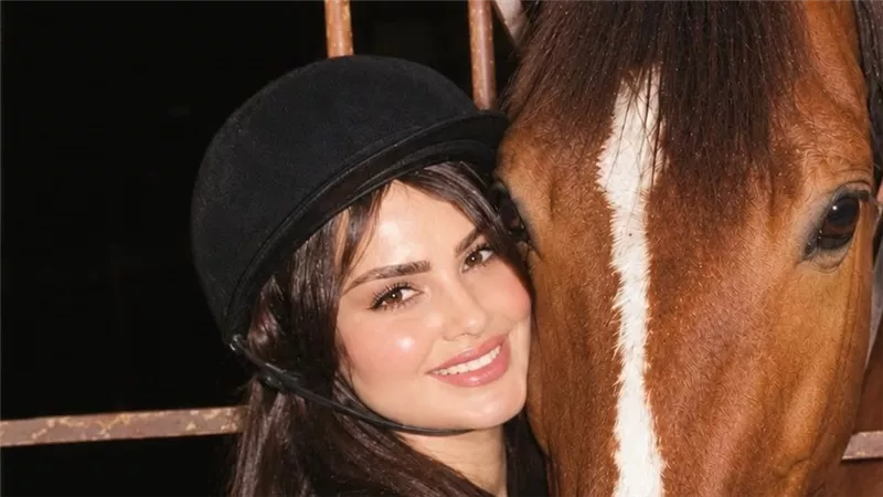 ميريت طارق.. فارسة تحقق المركز الثاني في إحدى مسابقات الفروسية وتوازن بين الرياضة والتجميل والسينما