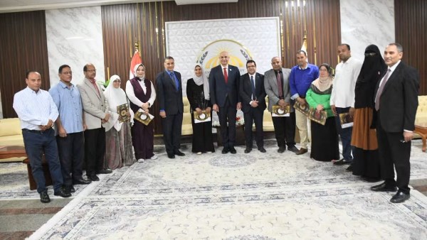 جامعة مدينة السادات تُكرم الموظف والعامل المثالي للعام الجامعي 2025/2026