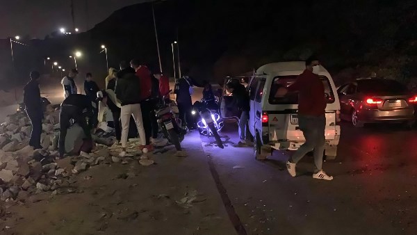 بالأسماء.. 3 مصابين في حادث تصادم موتوسيكل على طريق كفر زين الدين بالمنوفية
