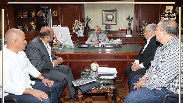 محافظ بني سويف يعقد اجتماعًا لمناقشة عدد من الملفات والمشروعات الخدمية بمركز ببا