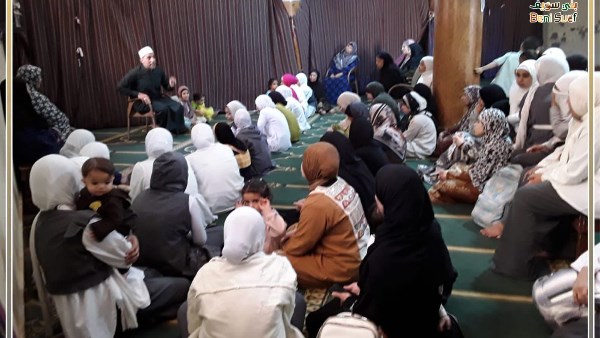 “جلسات الدوار”.. قومي المرأة ببني سويف ينظم 240 فعالية لتمكين النساء