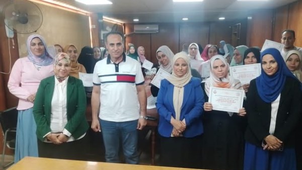 صحة بني سويف تنظم دورة تدريبية مكثفة لـ30 ممرضة بأقسام الكلى الصناعي