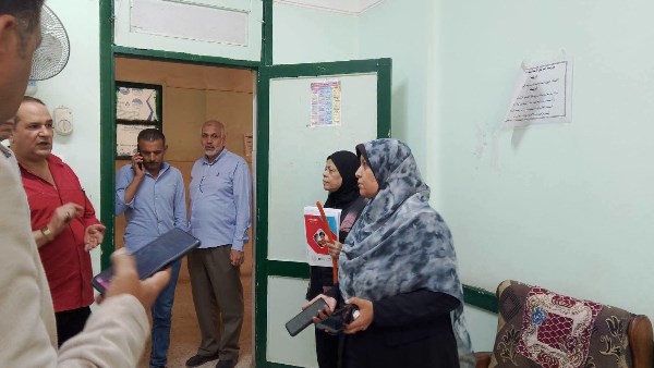 لا حالات تسمم.. رئيس مدينة أبوتيج باسيوط تتفقد مدرسة الفرغل الإعدادية