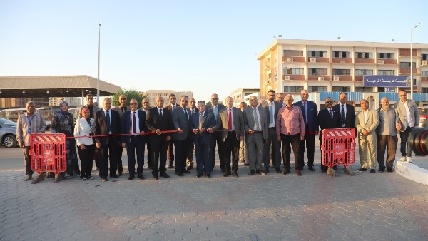 افتتاح طريقين جديدين لتعزيز الربط بين كليات ومستشفيات جامعة قنا