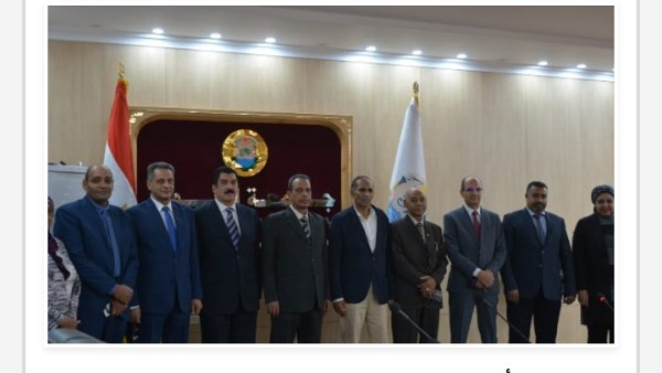 أخبار أسوان: حملات بيطرية.. وأنشطة جامعية.. وإزالة للتعديات.. ودراسة إقامة ملتقى ترويجى للمجمعات الصناعية