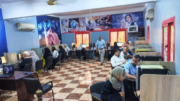 محافظ أسوان يؤكد أهمية تأهيل شباب الخريجين لسوق العمل التكنولوجي.. وبدء تدريب الشباب بمركز تدريب نصر النوبة