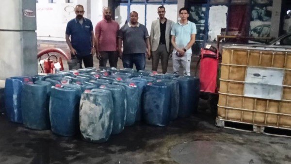 محافظ أسوان: ضبط 17 طناً و700 لتر سولار وسلاح نارى و7 سيارات مخالفة