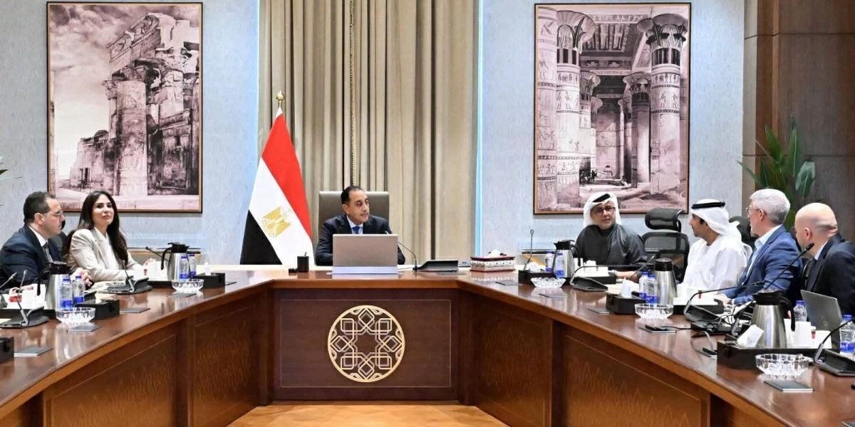 مدبولي: «رأس الحكمة» نموذج للشراكة الاستثمارية بين الإمارات ومصر