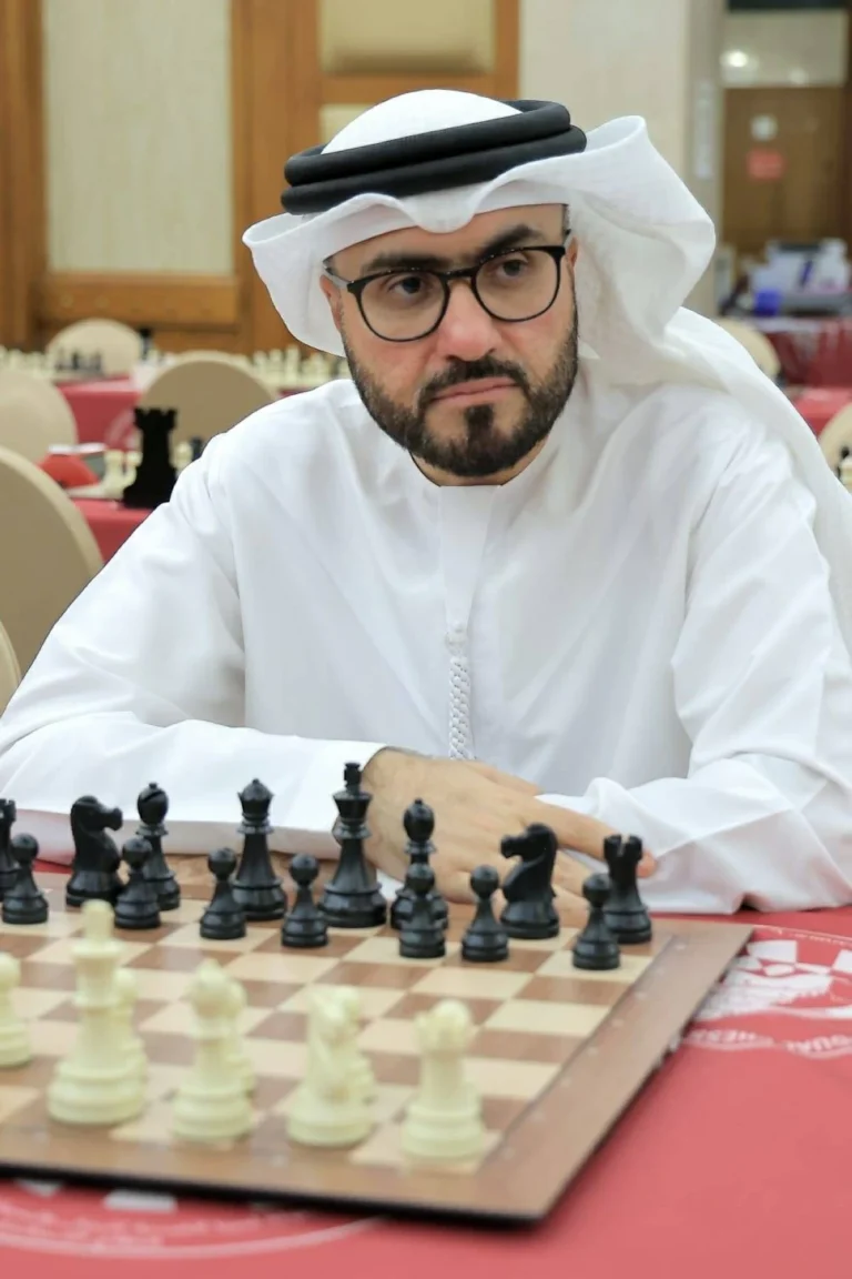 الإماراتي سلطان الطاهر رئيساً لحكام بطولة العالم للشطرنج- شباب