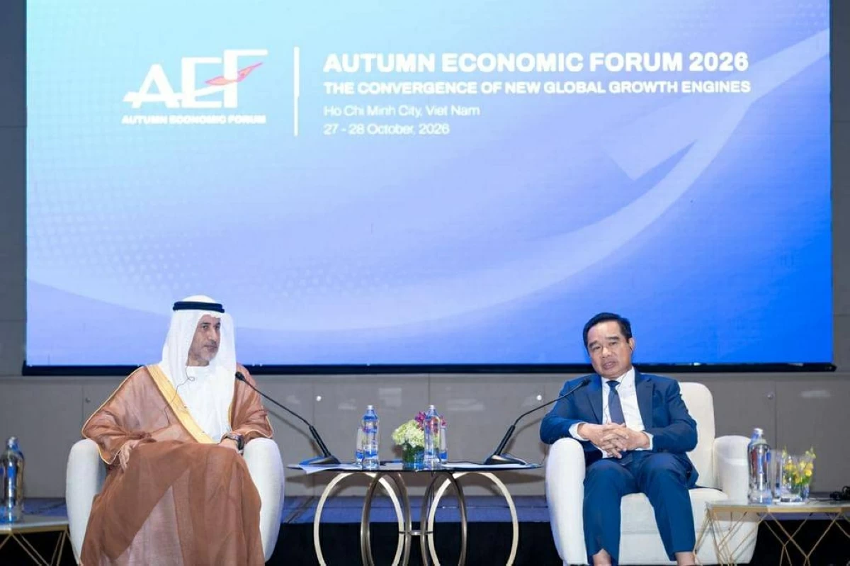 الهاجري يترأس وفد الإمارات إلى منتدى اقتصادي بفيتنام