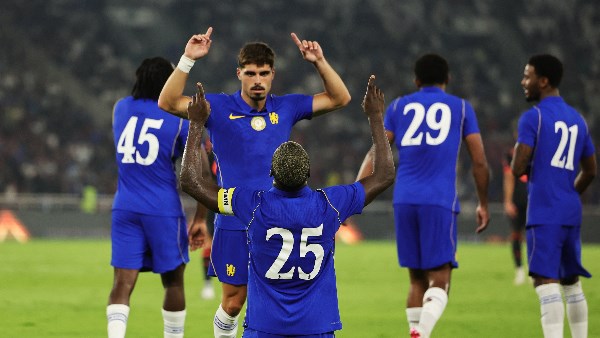 خضوع لاعب تشيلسي لجراحة عاجلة في الركبة