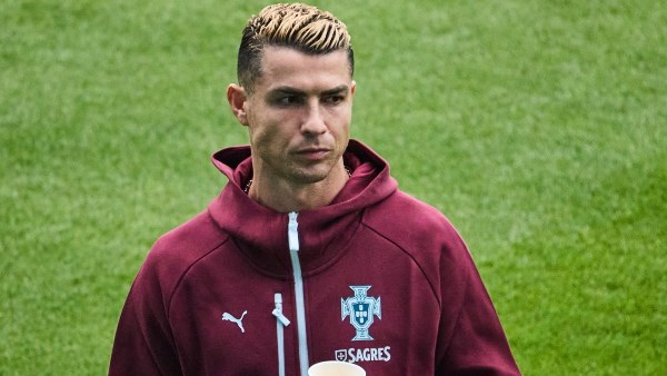 كريستيانو رونالدو يحسم الجدل: لن أعتزل منتخب البرتغال