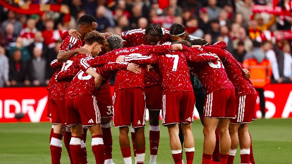تشكيل ليفربول ضد برينتفورد في الدوري الإنجليزي