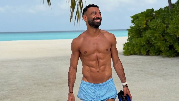 الشطرنج وصل إلى حد الجنون.. محمد صلاح يكشف جانبا خفيا من حياته