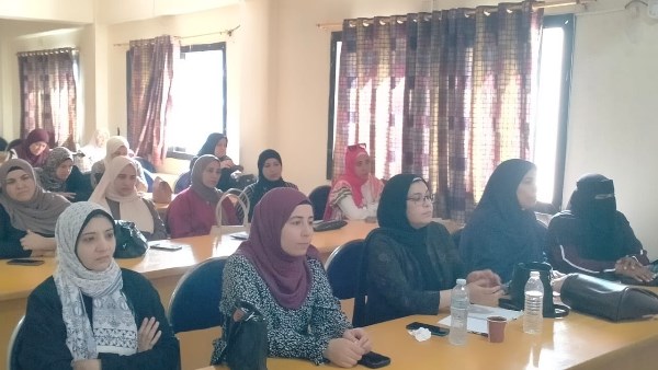 ورشة عمل للتعريف بمبادرة أنتج بنفسك بالتل الكبير لدعم التمكين الاقتصادي وتنمية الأسرة المصرية