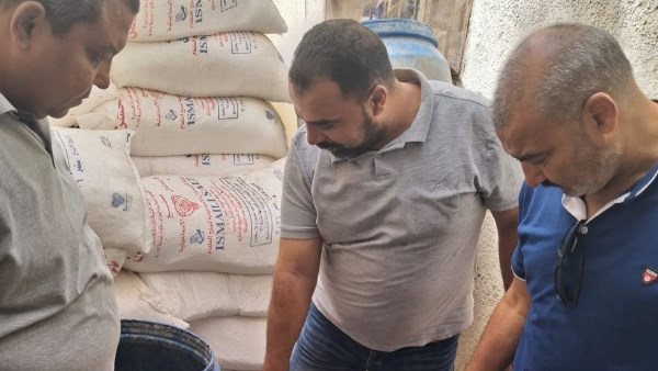 غلق مصنعين ألبان وإعدام 2 طن منتجات مجهولة المصدر بالشرقية