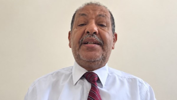 العواضي: الحكومة اليمنية تواصل معركة فجر اليمن حتى استعادة مؤسسات الدولة وإنهاء سيطرة الحوثيين