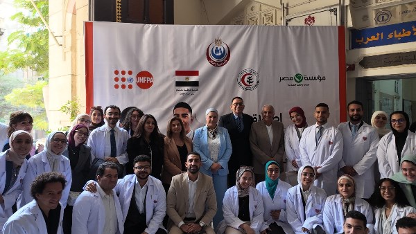 إطلاق الدليل الإرشادي لمناهضة “تطبيب ختان الإناث” بالتعاون مع مؤسسات دولية ووطنية