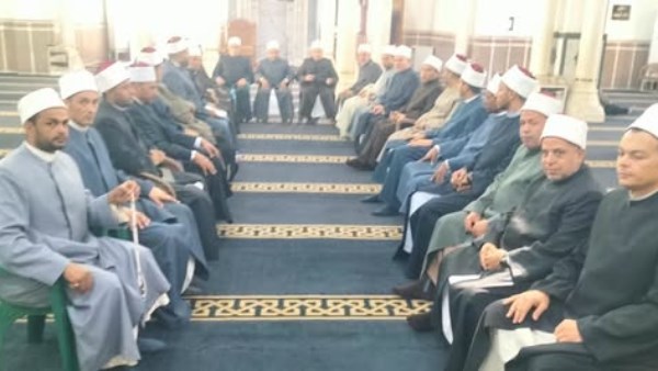لتعزيز الوعي الوطني.. قوافل الأوقاف الدعوية تواصل رسالتها في بورسعيد والسويس