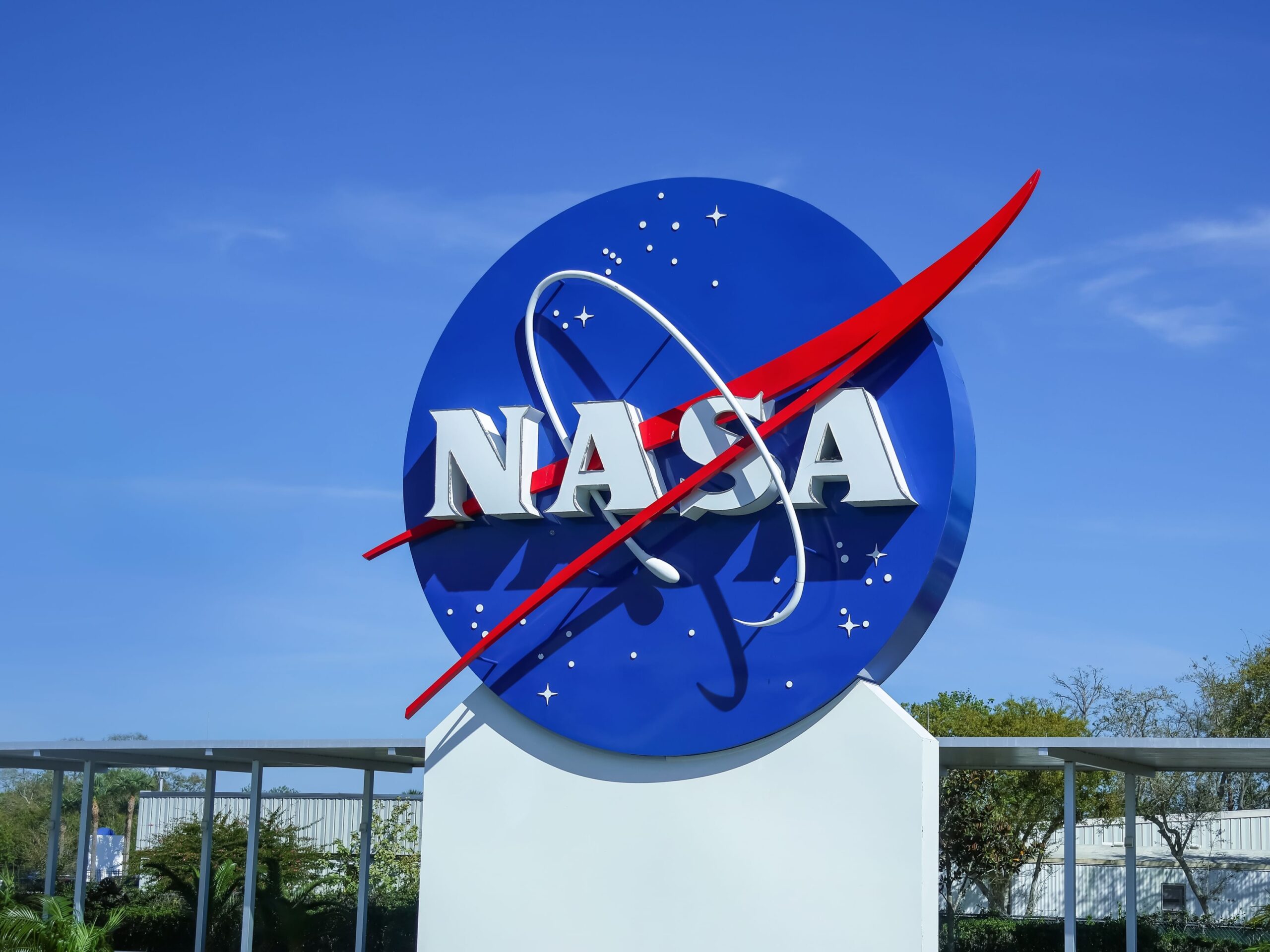 NASA discovers ‘super Earth’ planet emitting mysterious signal