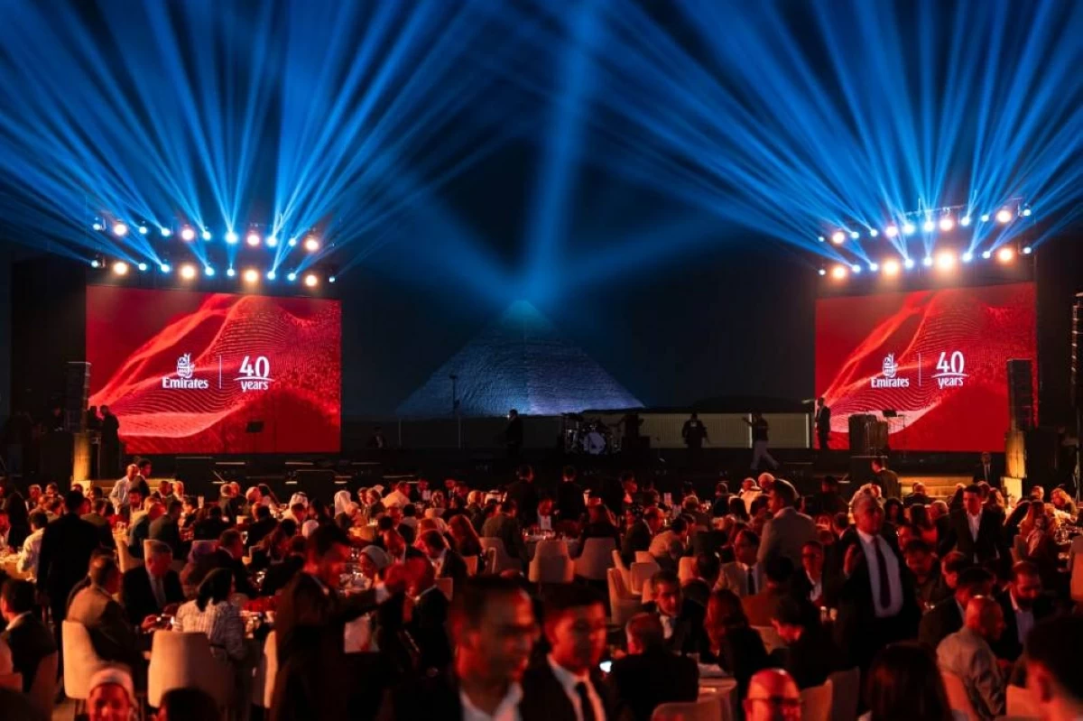«الإمارات» تنقل 13.2 مليون مسافر بين دبي والقاهرة في 40 عاماً