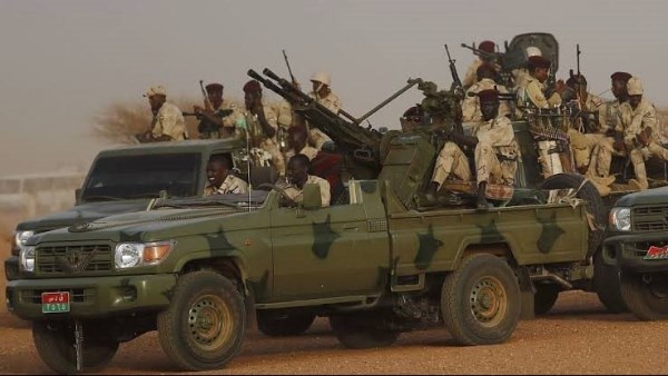 السودان.. مقـ.تل 5 مدنيين وإصابة 47 بمسيرة للدعم السريع على سكن طلابي