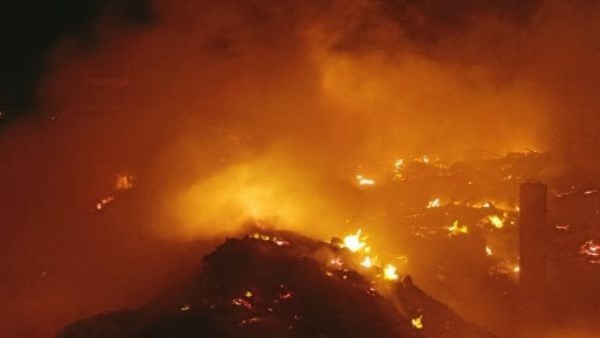 إندونيسيا .. مقتل 4 من رجال الإطفاء أثناء حرائق في حديقة بجزيرة جاوة