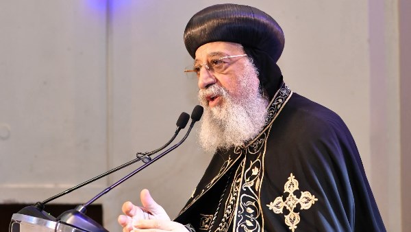 البابا تواضروس يفتح ملف الهوية المصرية: «هويتنا هي جذورنا».. من قانون بناء الكنائس إلى مسجد وكنيسة العاصمة وتهنئة الرئيس في عيد الميلاد