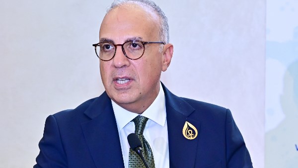 «2000 مليار م³ أمطار و55.5 مليار فقط تصل أسوان».. وزير الري يطالب بالتحول لـ«المياه الخضراء»