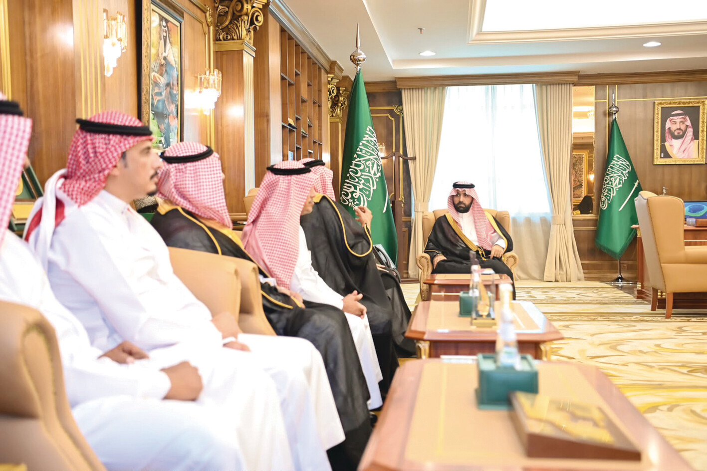 أمير جازان يستقبل مجلس إدارة جمعية الاستشارات النفسية والاجتماعية