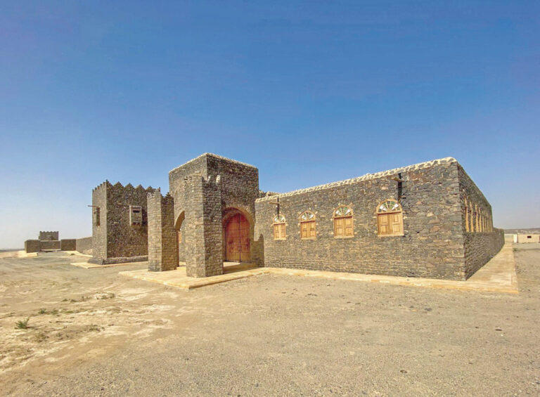 المويه.. قصرٌ المؤسس و درب الحجيج