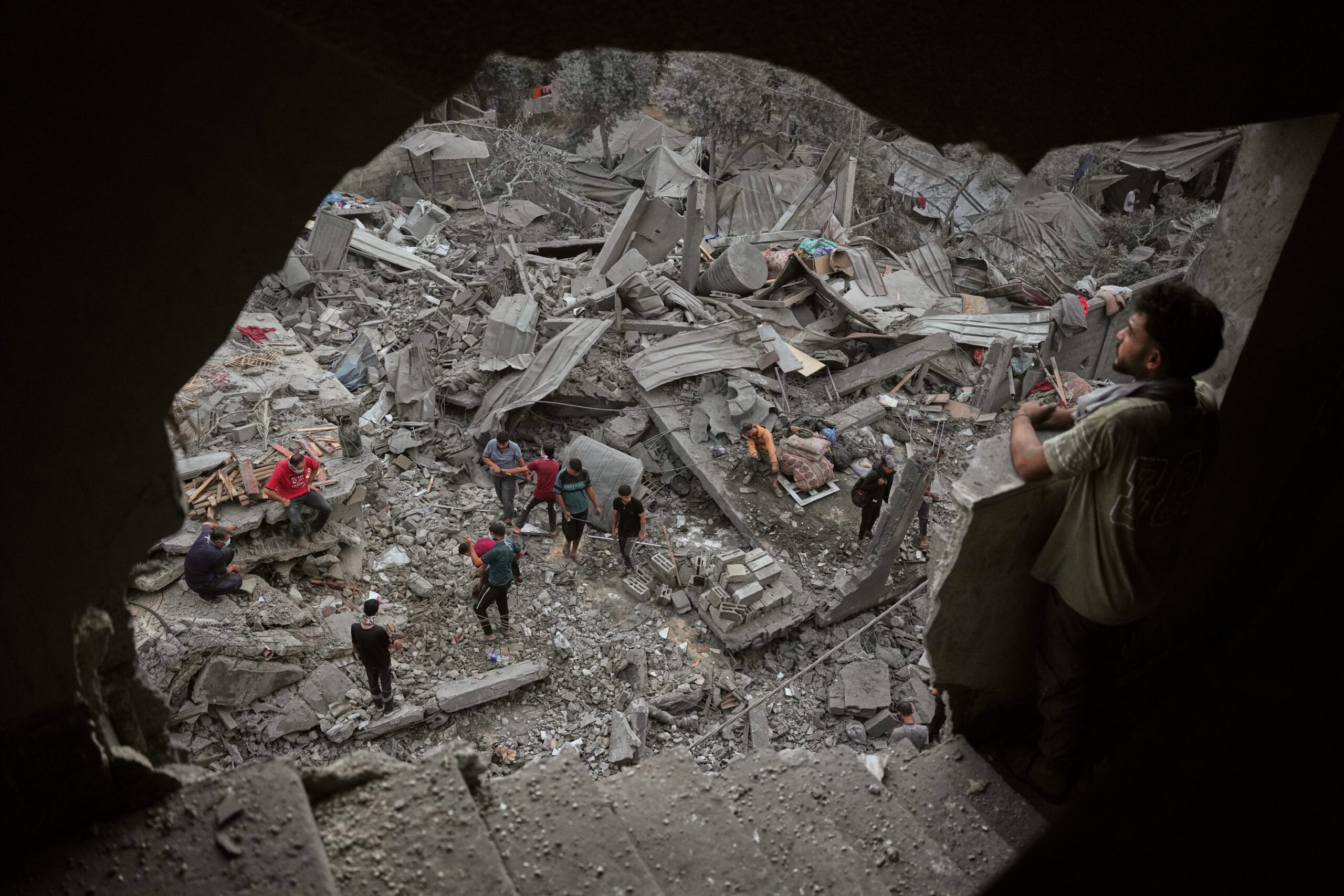 Gaza death toll reaches 74,396 amid ongoing Israeli military campaign