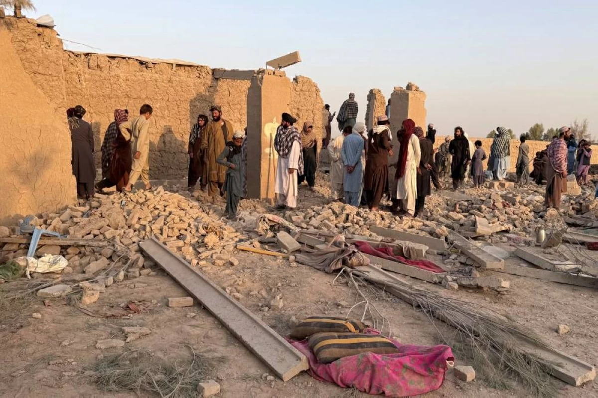 باكستان تعلن استهداف مواقع إرهابية في أفغانستان
