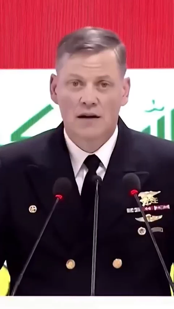 «تحزّم للواوي بحزام سبع».. أدميرال أمريكي «ترند» بسبب مثل عراقي (فيديو)