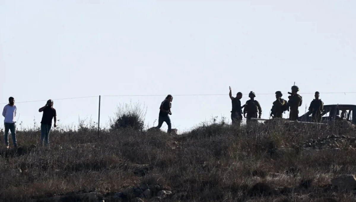 مقتل شاب فلسطيني برصاص مستوطنين إسرائيليين في الضفة الغربية