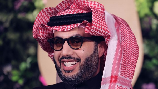 تركي آل الشيخ: بزور القاهرة من سنة 1989.. ومصر هي الحضن الدافي والسند