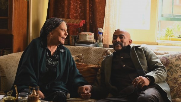 محمد رمضان يشوق جمهوره لمسلسله الجديد «عشماوي» بصورة مع إسعاد يونس