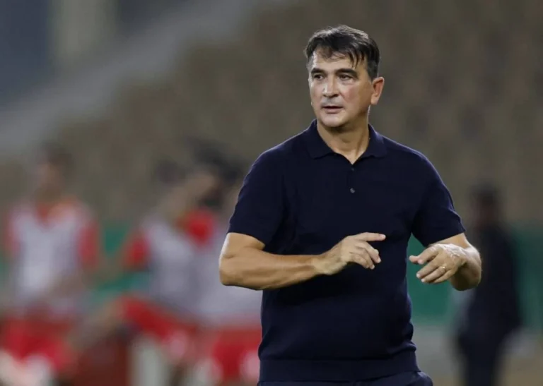 مدرب «الأبيض»: الإمارات عزيزة على قلبي وأتمنى إسعادها