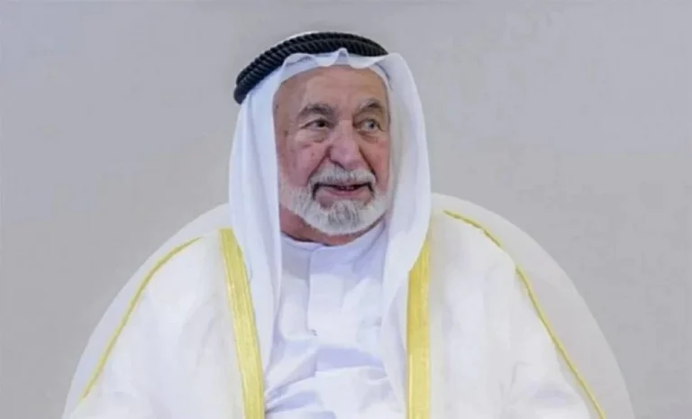 سلطان يدعم مسرح الطفل بـ 950 ألف درهم