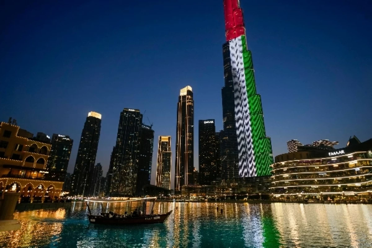 4.25 نقطة مقابل 4.11 عالمياً.. الإمارات تتفوق بالمرونة الشخصية