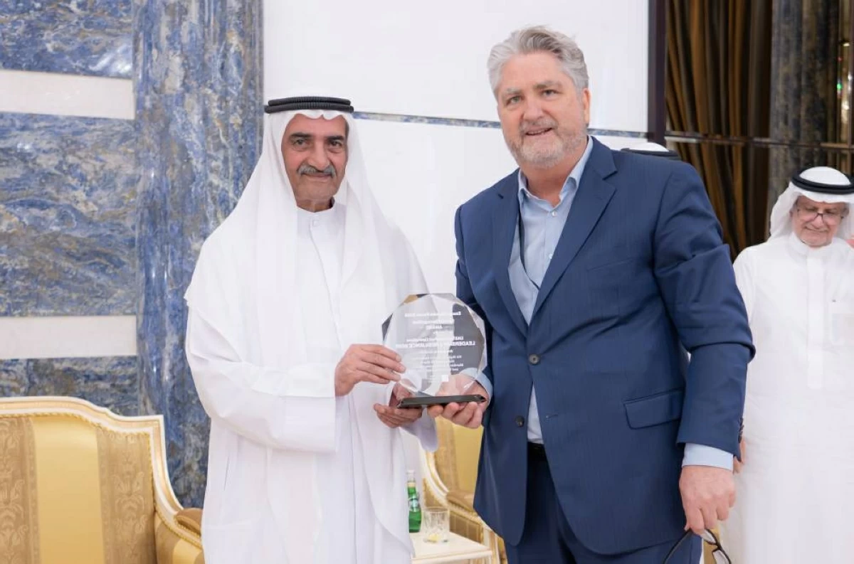 حمد الشرقي يؤكد أهمية تعزيز التعاون الدولي واستشراف فرص المستقبل