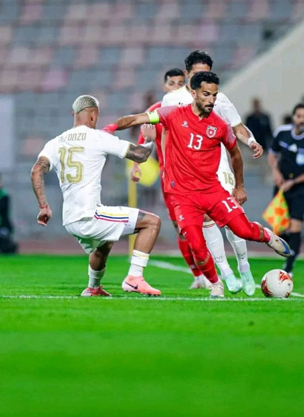 منتخب الأردن يفقد بوصلة الفوز ويعاني دفاعياً
