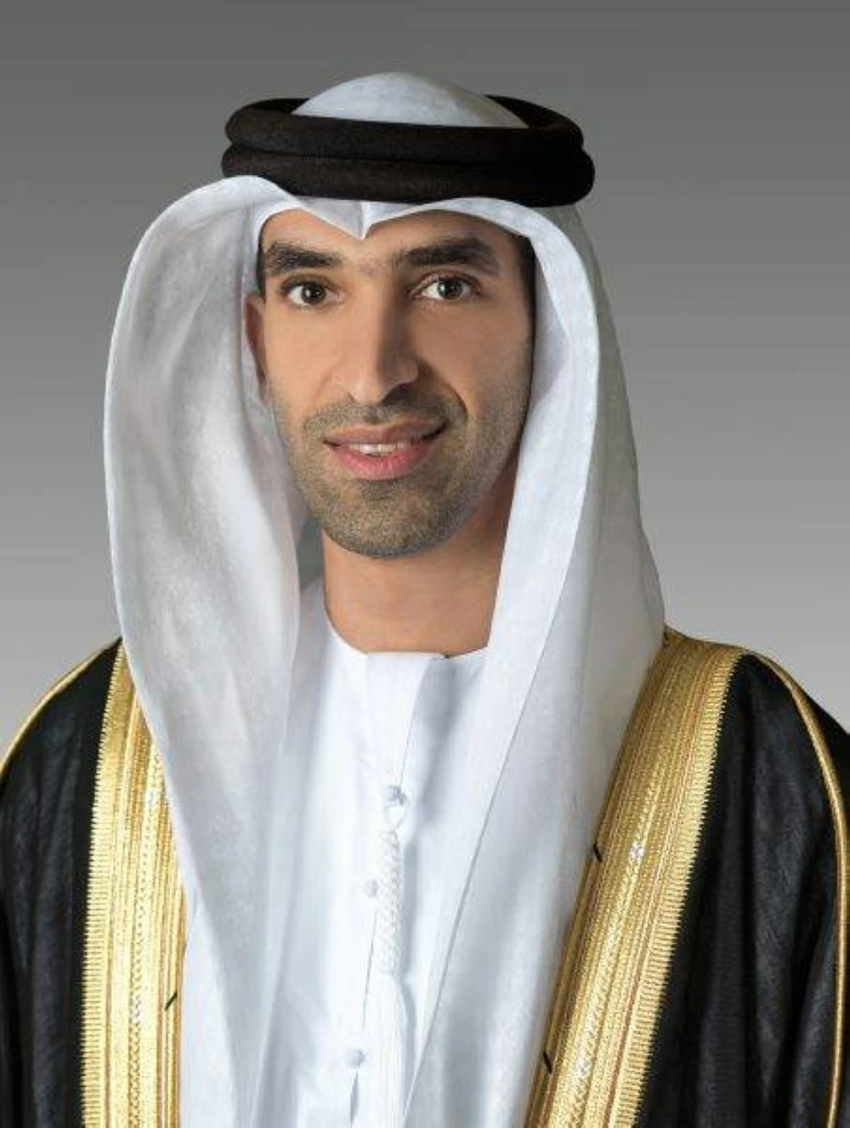 الإمارات وسنغافورة تبحثان تعزيز التعاون التجاري