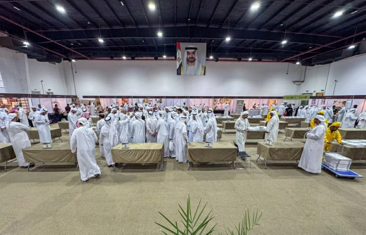 مهرجان الذيد يحتفي بأصالة التمور الإماراتية وابتكارات الأسر