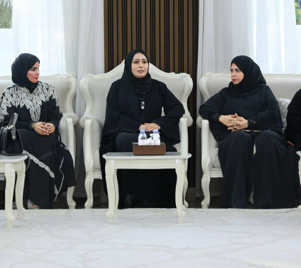 مجلس يضيء على مسؤولية المرأة في بناء الأجيال