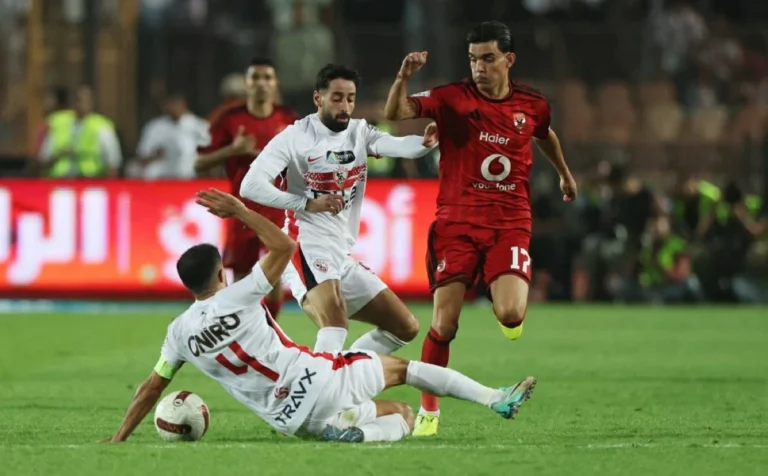 «تغاضى عن ركلتي جزاء في القمة»..الزمالك يتهم التحكيم بمحاباة الأهلي