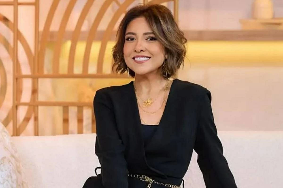 تيشيرت مي كساب يشعل جدلاً.. ما القصة؟